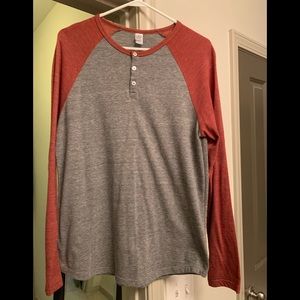 Men’s long sleeve tee